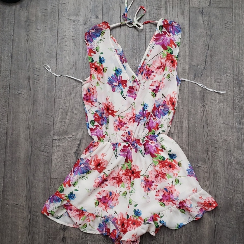 Romper - Picture 4 of 4